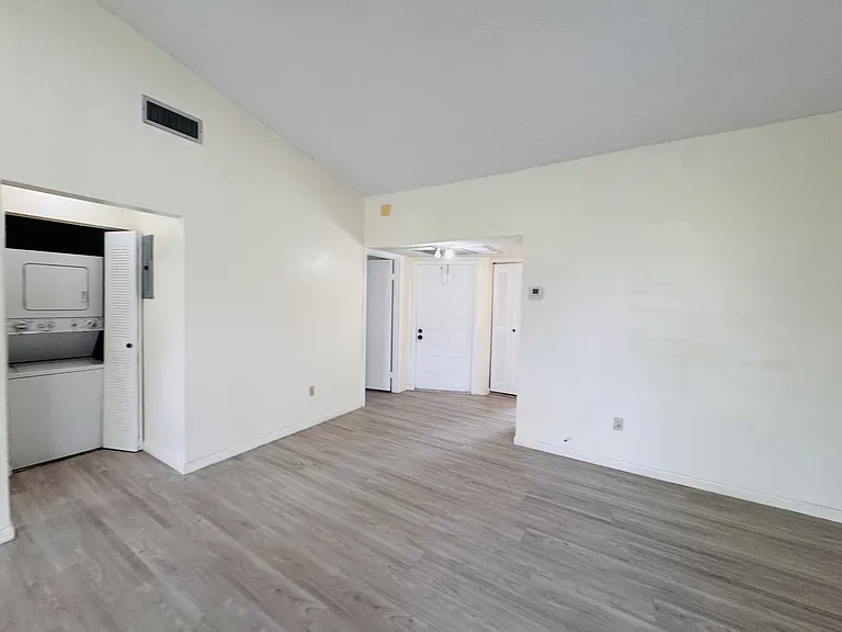 1149 Independence Trl — Photo 19