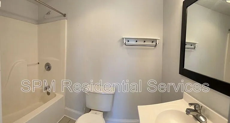 249 N Carolina Ave — Photo 6