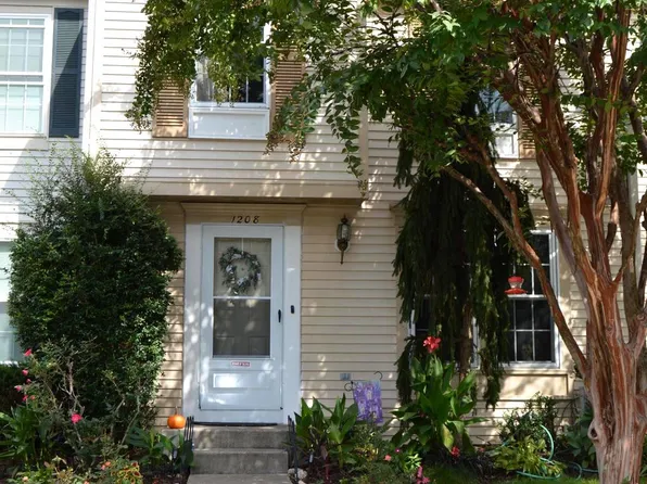 1208 Seminole Dr, Arnold, MD 21012