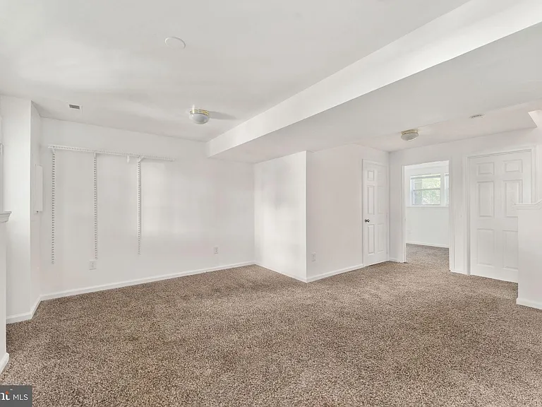 6219 Bella Dr — Photo 19