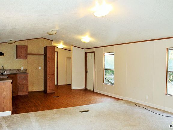 4th image of 374 County Road 2315