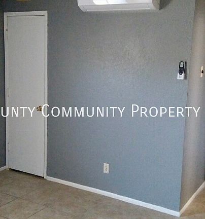 3rd image of 74017 Cactus Dr APT C