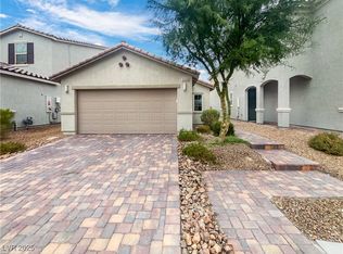 6458 Secret Grove Ave, Las Vegas, NV 89130