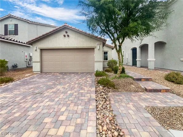 6458 Secret Grove Ave, Las Vegas, NV 89130