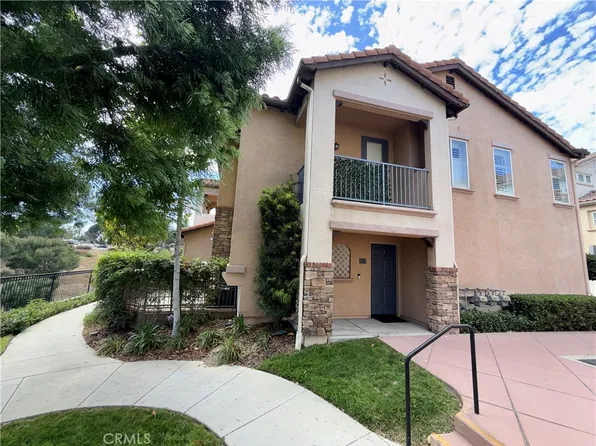 15605 Odyssey Dr Unit 14, Granada Hills, CA 91344