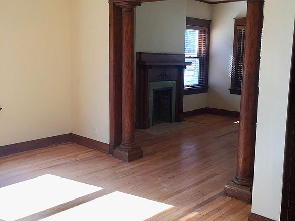 4th image of 3815 Genessee St #1