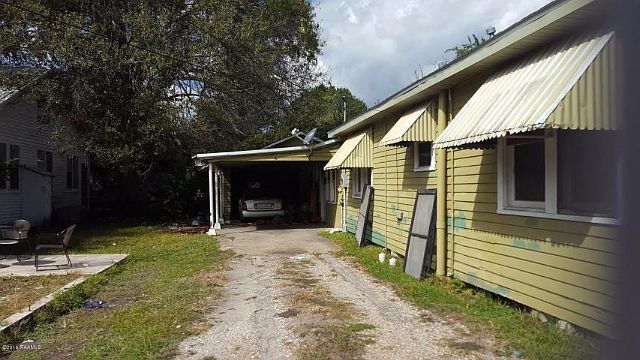 2nd image of 118 Lanza Ln