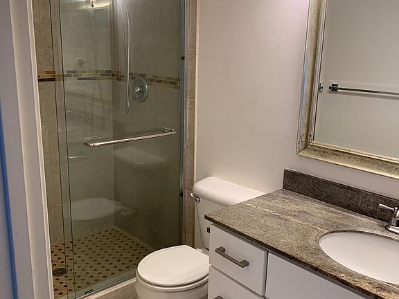 5th image of 1261 Balboa Ct