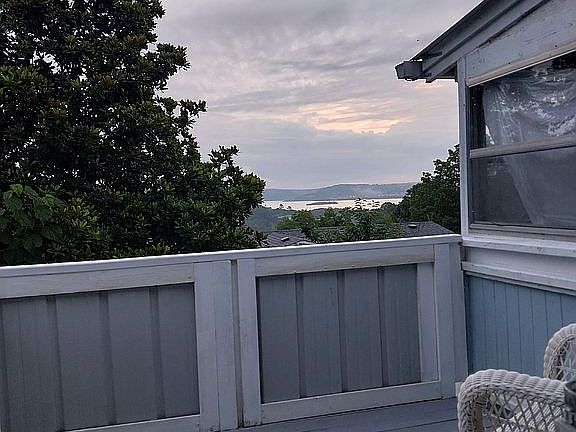 3rd image of 73 Stonemont Rd
