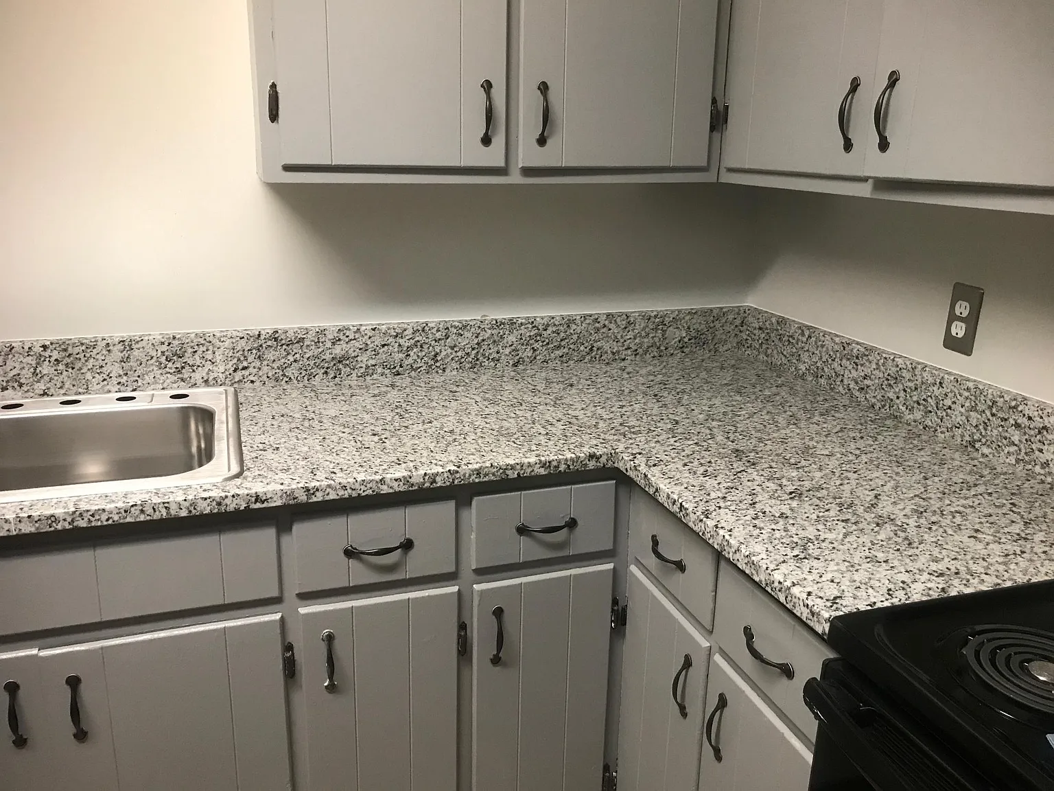 2 bed, 1100 sqft, $1,800 — Photo 2
