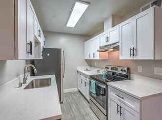 3225 S Pecos Rd #236, Las Vegas, NV 89121