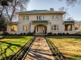 100 Hermitage Rd, Charlotte, NC 28207