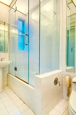 Rented by Manhattan Modern | media 14