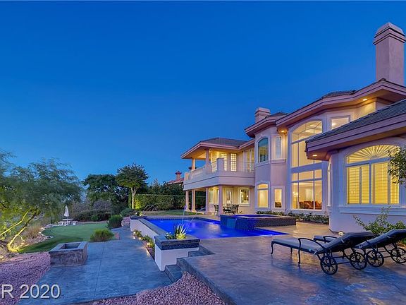 4th image of 9812 Winter Palace Dr