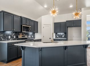 13332 SW 5th St, Yukon, OK 73099