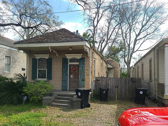 2nd image of 826 Pacific Ave