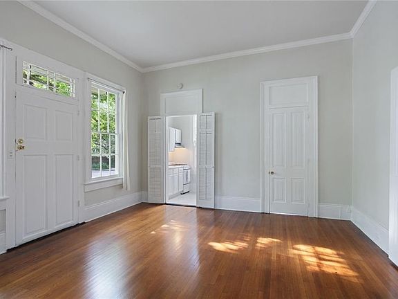 4th image of 1300 Foucher St