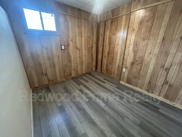 908 Main St #101 — Photo 7