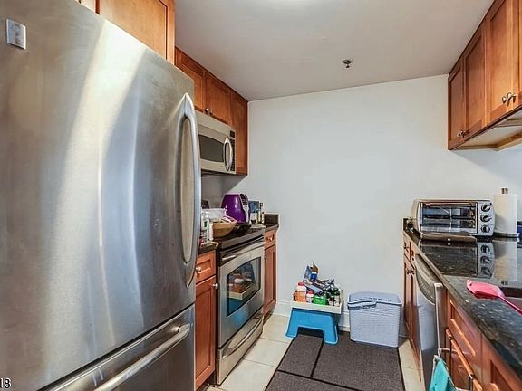 5th image of 100 Old Palisade Rd APT 1116