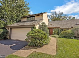 1 Fetlock Ln #1, Blue Bell, PA 19422