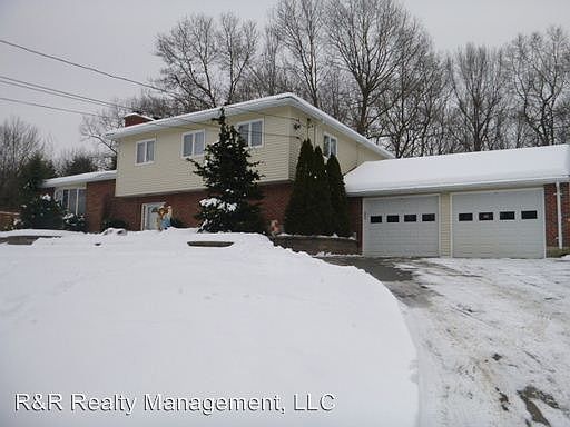 2nd image of 15 Eagle Dr