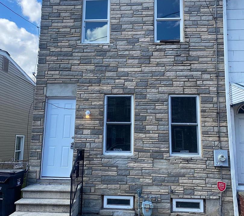 1st image of 805 Anchorage St
