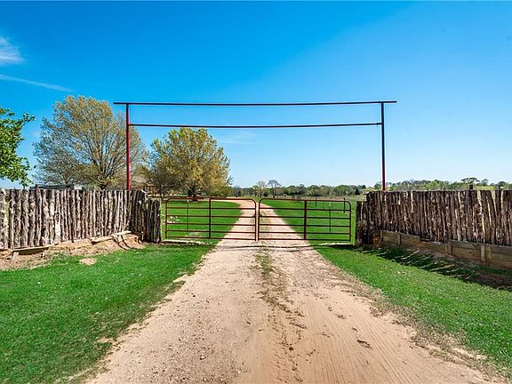 2nd image of 233 F County Road 341