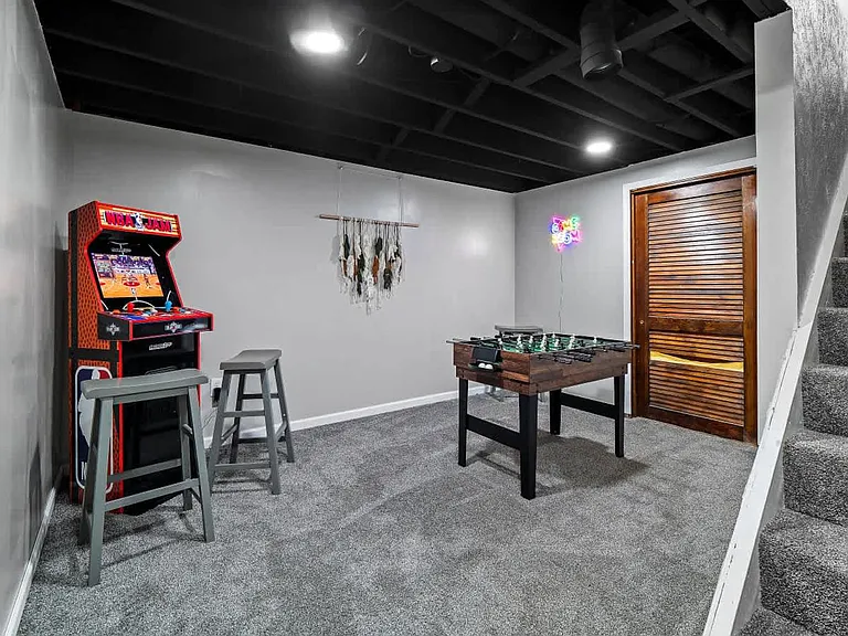 4861 Pineview Dr #ID1496121P — Photo 36
