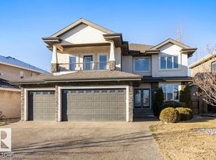 51 Lacombe Dr, Saint Albert, AB T8N4G8
