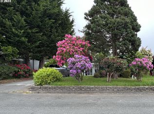 16104 Kings Way, Brookings, OR 97415