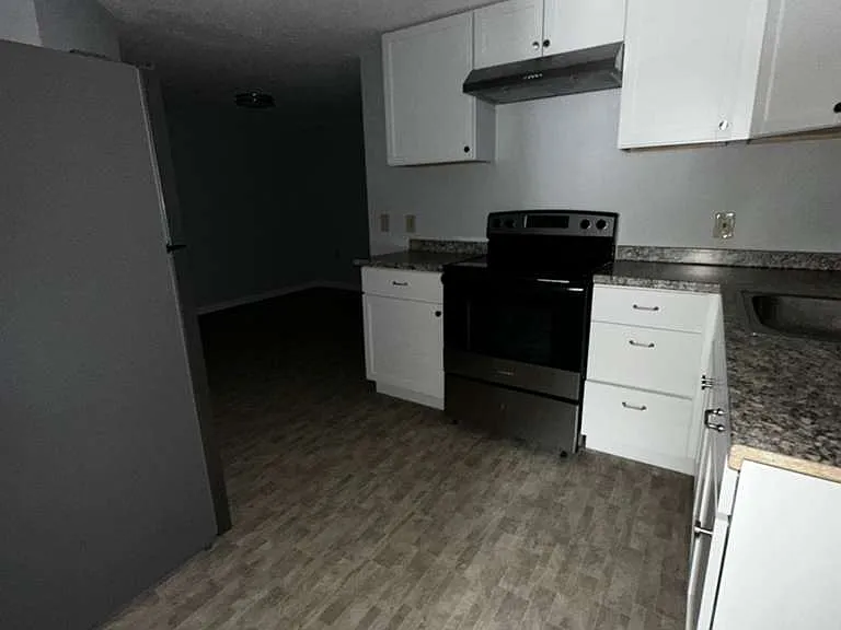 24 North St #1B — Photo 18