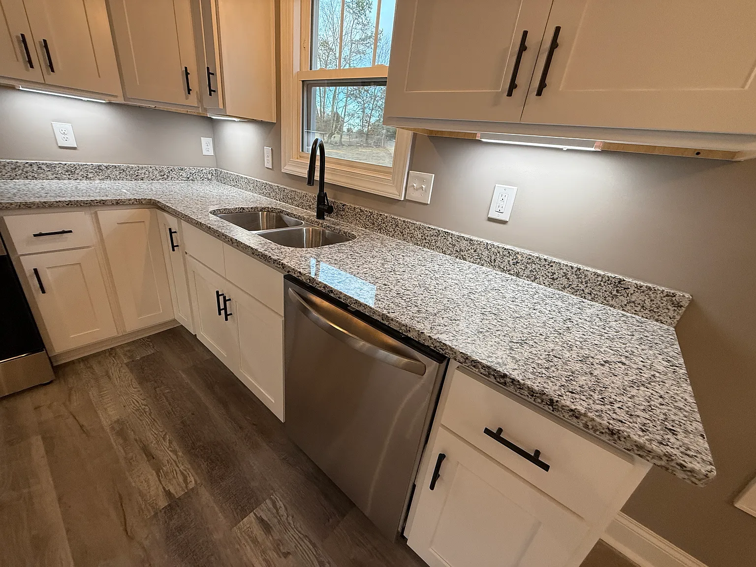 3 bed, 1546 sqft, $2,175 — Photo 4