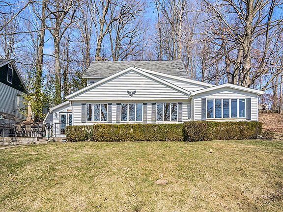 2nd image of 2519 Miner Lake Dr