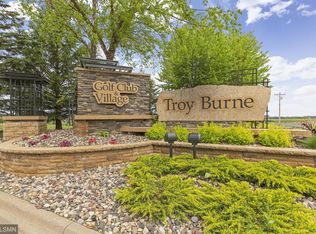 216 Muirfield Trl, Hudson, WI 54016