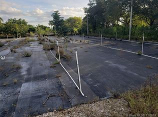 19805 SW 278 St, Homestead, FL 33031