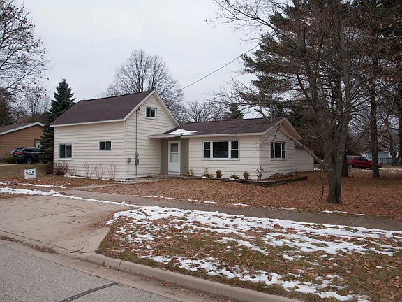 2nd image of 217 S Dekrafft Ave