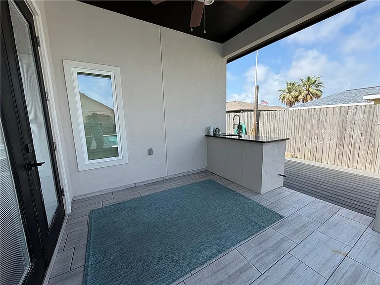 15521 Dyna St — Photo 30