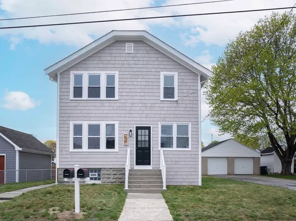 55 Elmwood Ave, Swansea, MA 02777