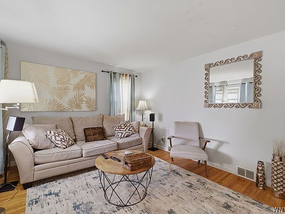 4th image of 307 76th St