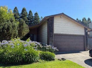 1812 Sansone Dr, Santa Rosa, CA 95403