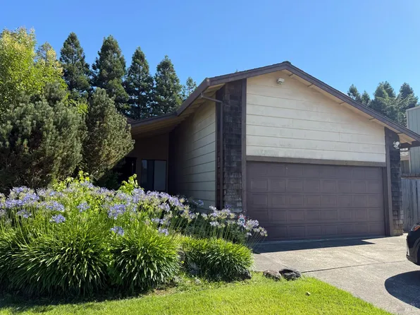 1812 Sansone Drive, Santa Rosa, CA 95403