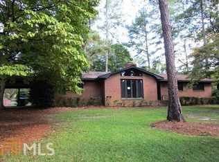 114 Lamar Dr, Cochran, GA 31014