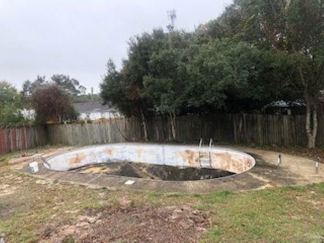 2nd image of 5320 McGrits Blvd