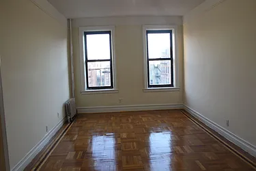 Rented by Roberto Guilbet, LREB