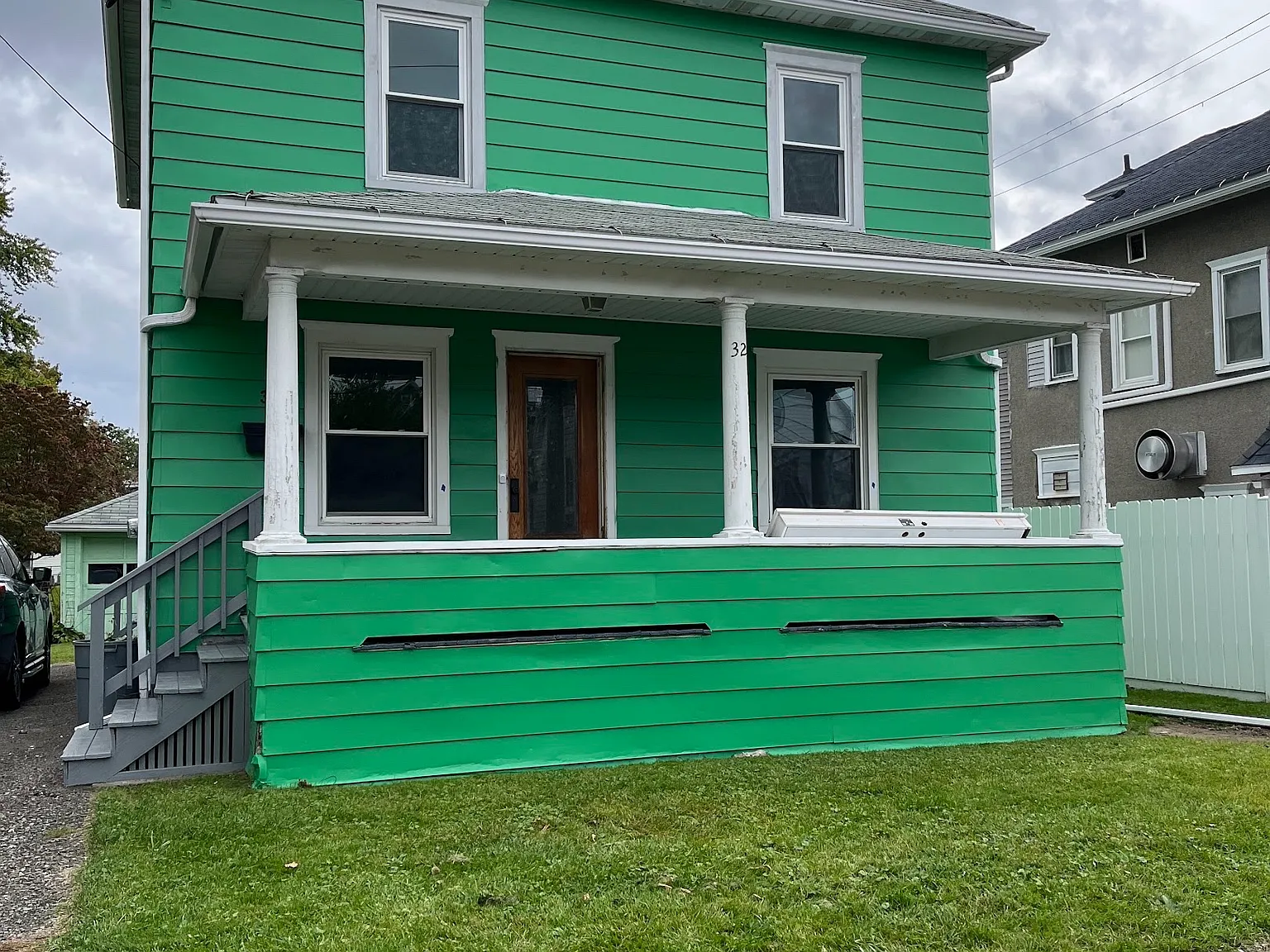 2 bed, 1.5 bath, 1296 sqft, $2,000 — Photo 1