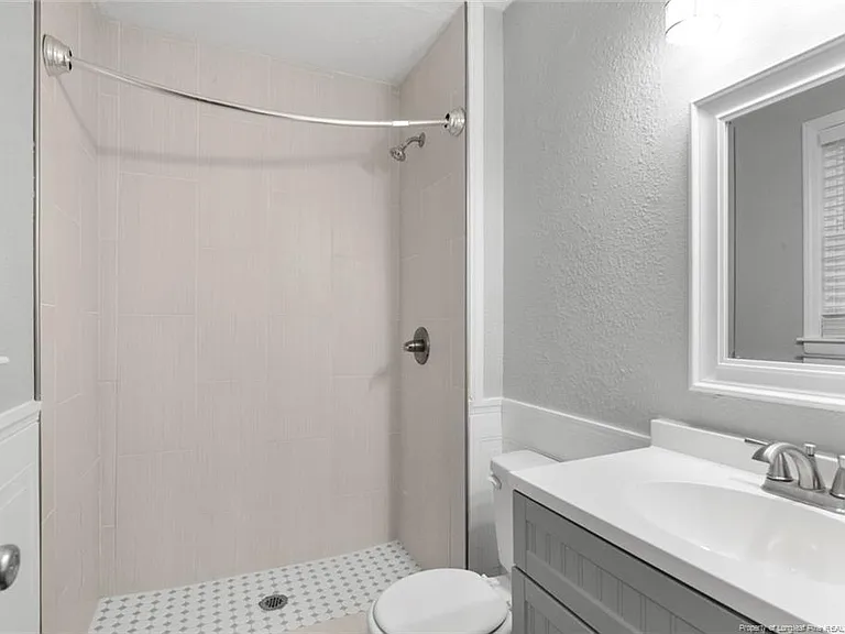 6327 Worthington Dr — Photo 7
