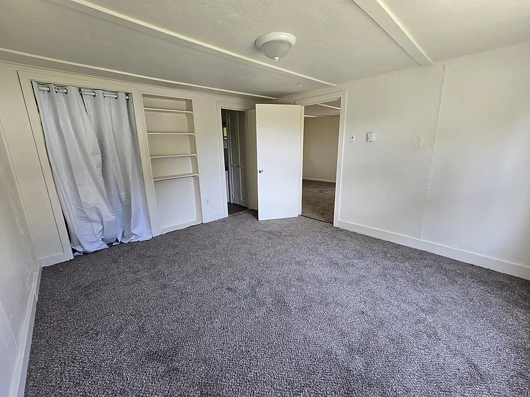 206 Capitol Hill Rd #9 — Photo 2