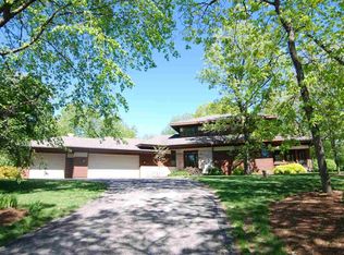 3788 Lars Vale Rd, Deerfield, WI 53531