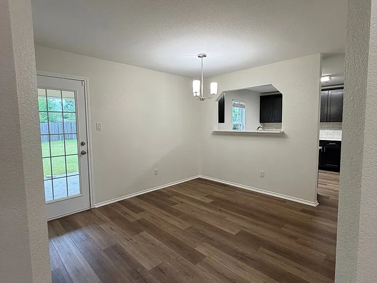 404 Kylar St — Photo 19