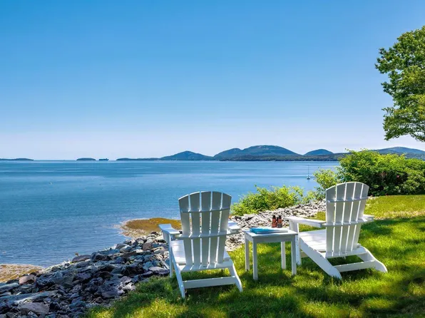30 Lorimer Road, Lamoine, ME 04605